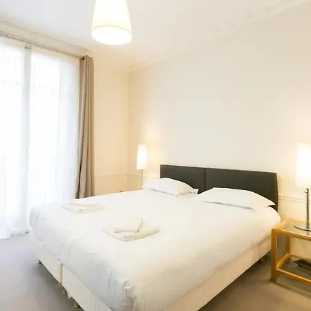 Appartement Tour Eiffel 4